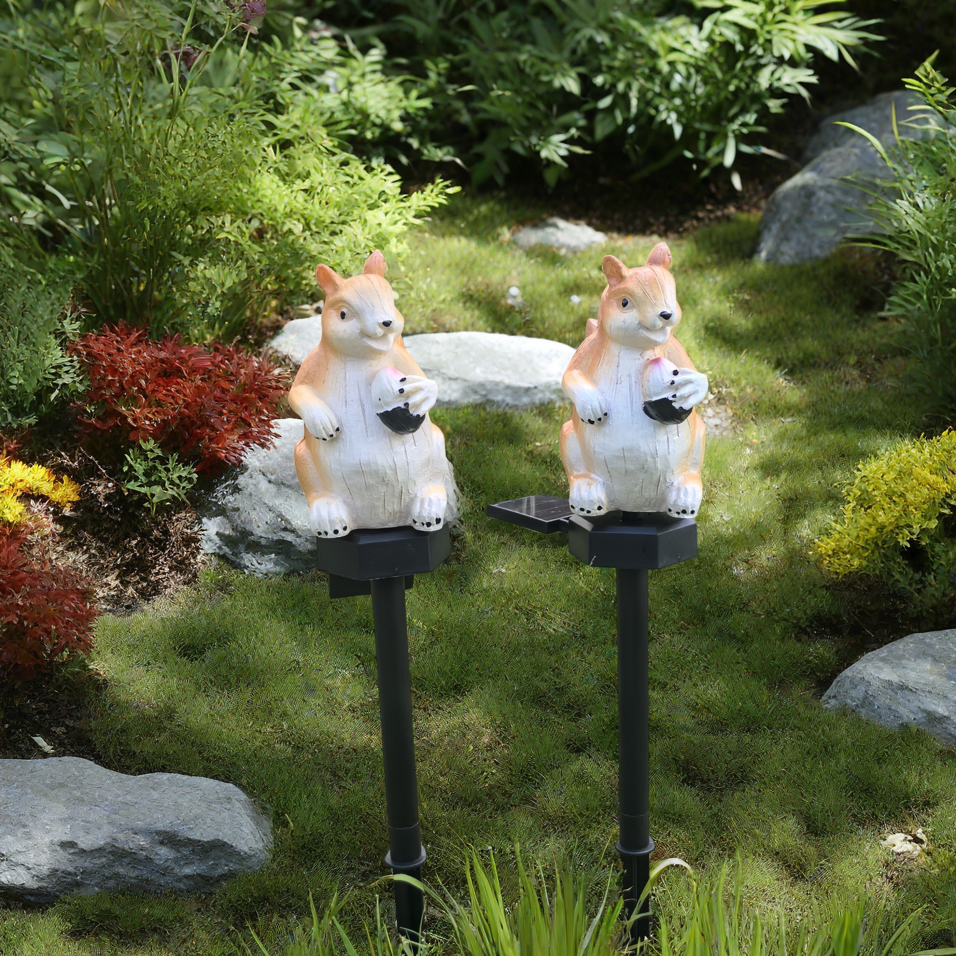 LED Solar Resin Squirrel Groun - огляд і ціна Outdoor Lighting Ground Fixtures